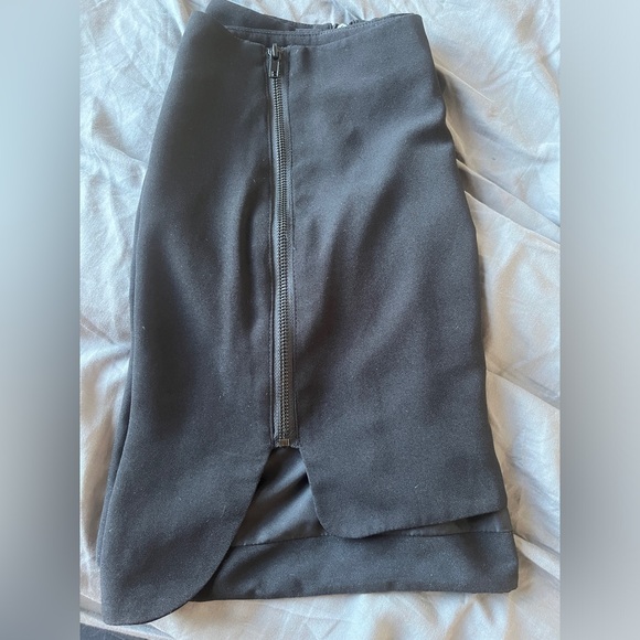 Jack by BB Dakota Size 4 Black skirt - Picture 3 of 7